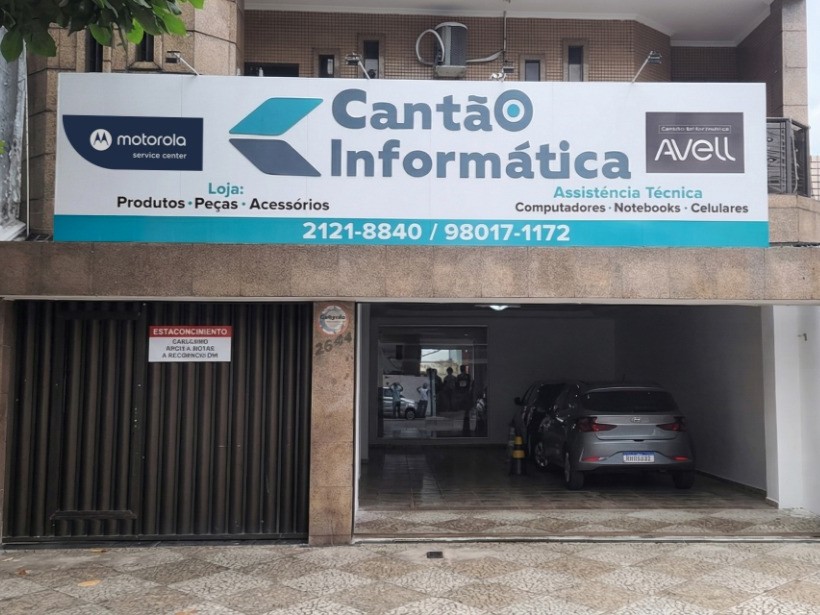 Técnico trabalhando